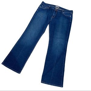 Levi Strauss & Co 585 Low Boot Cut Denim Jeans Size 16